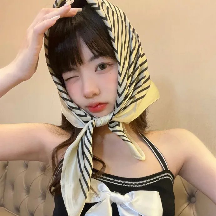 艳阳光